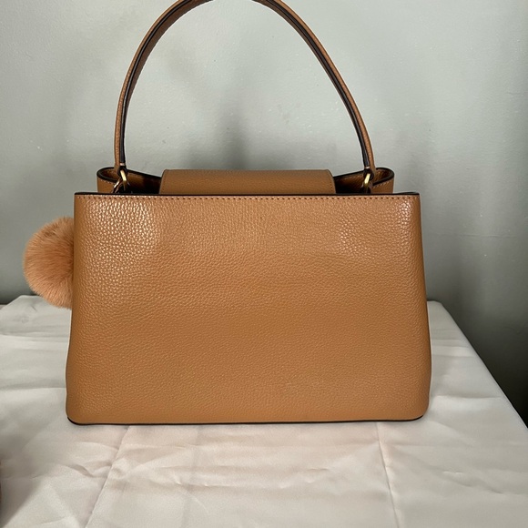 Tory Burch Britten Satchel - Picture 7 of 16